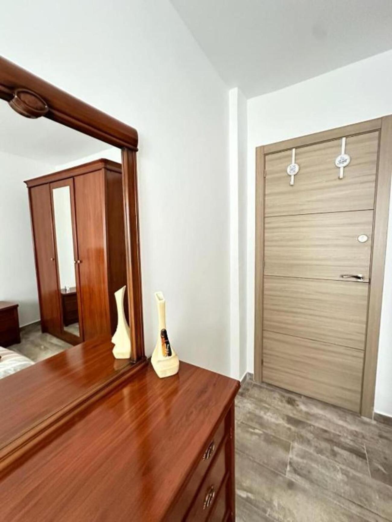 לוגרוניו Villa La Rioja By Villas Rivero מראה חיצוני תמונה